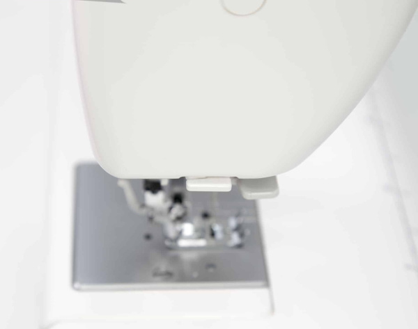 Janome SE 7522 (Special Edition) - фото и цены в Минске Janome SE 7522 (Special Edition) - фото и цены в Минске